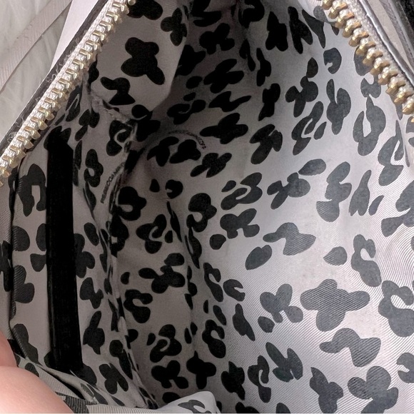 REBECCA MINKOFF GREY LEATHER WITH BLACK HARDWARE CROSSBODY BAG - Picture 7 of 7